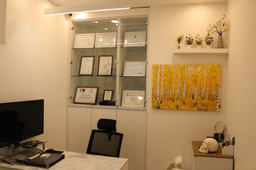 신촌홍대 라마르성형외과의원