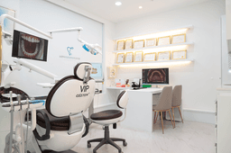 바른턱치과교정과치과의원